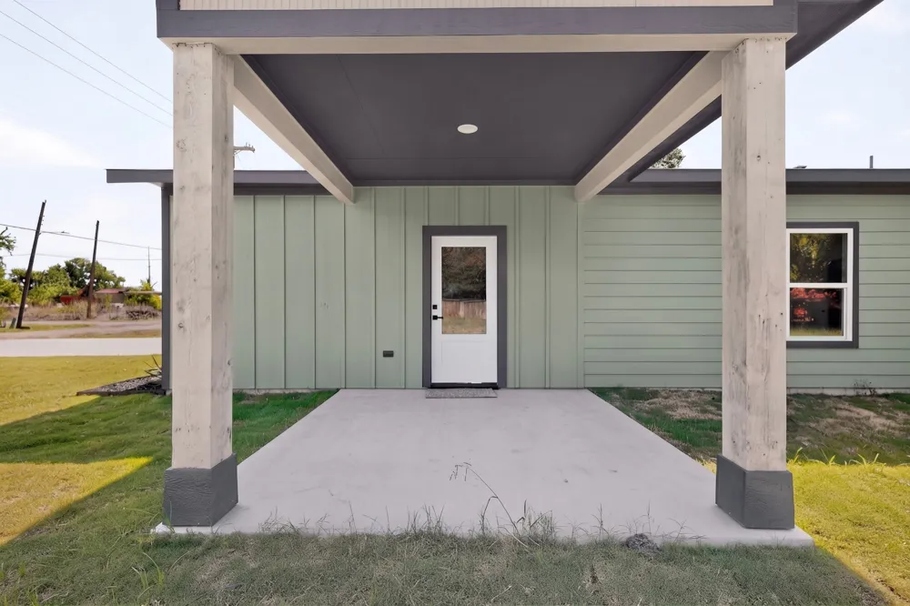 745 W Marshall Cooper, TX 75432