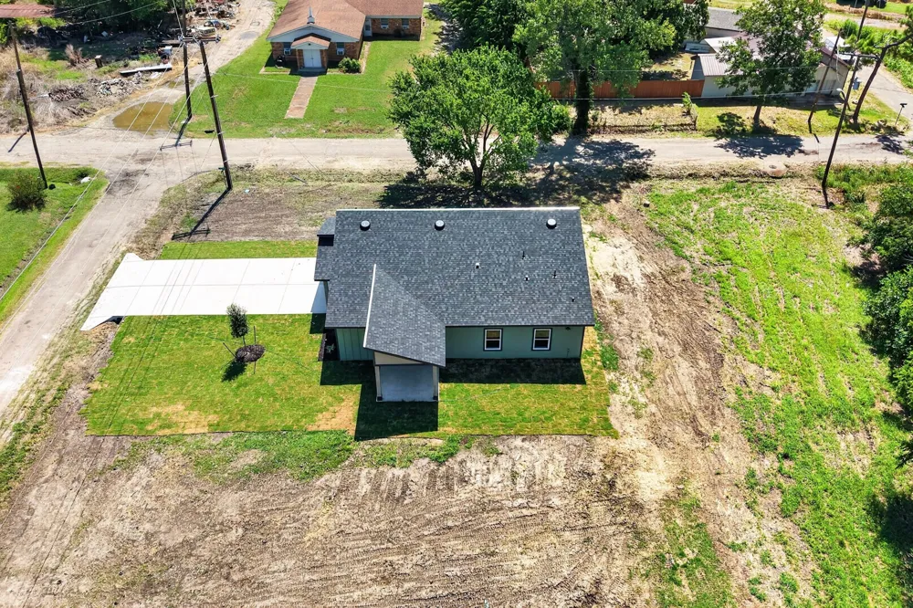 745 W Marshall Cooper, TX 75432
