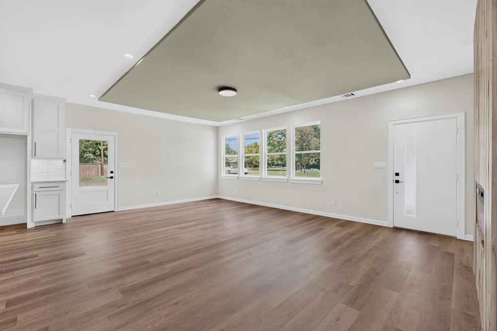 745 W Marshall Cooper, TX 75432