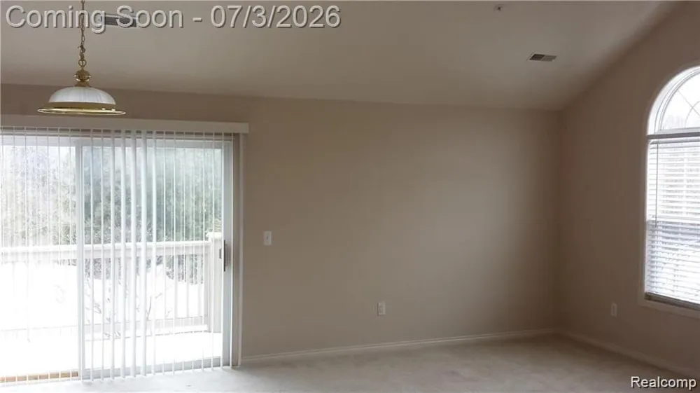 28339 Carlton Way Drive #33 Novi City, MI 48377