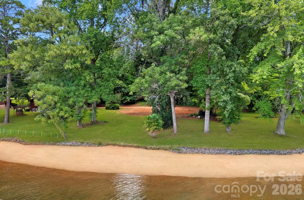 21024 Norman Shores Drive Cornelius, NC 28031