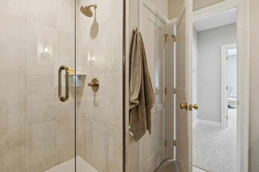 3961 White Oak Lane Chanhassen, MN 55331