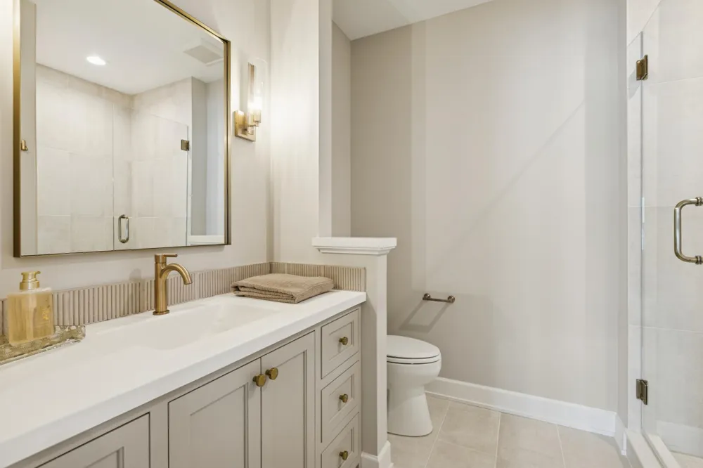 3961 White Oak Lane Chanhassen, MN 55331