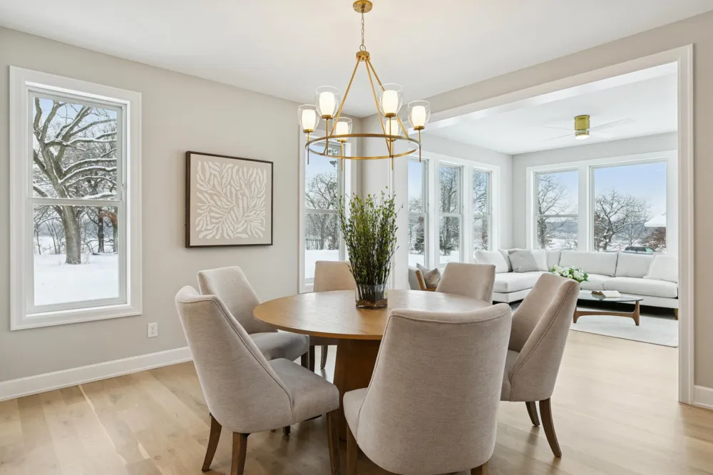3961 White Oak Lane Chanhassen, MN 55331