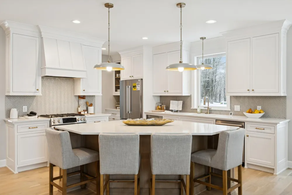3961 White Oak Lane Chanhassen, MN 55331