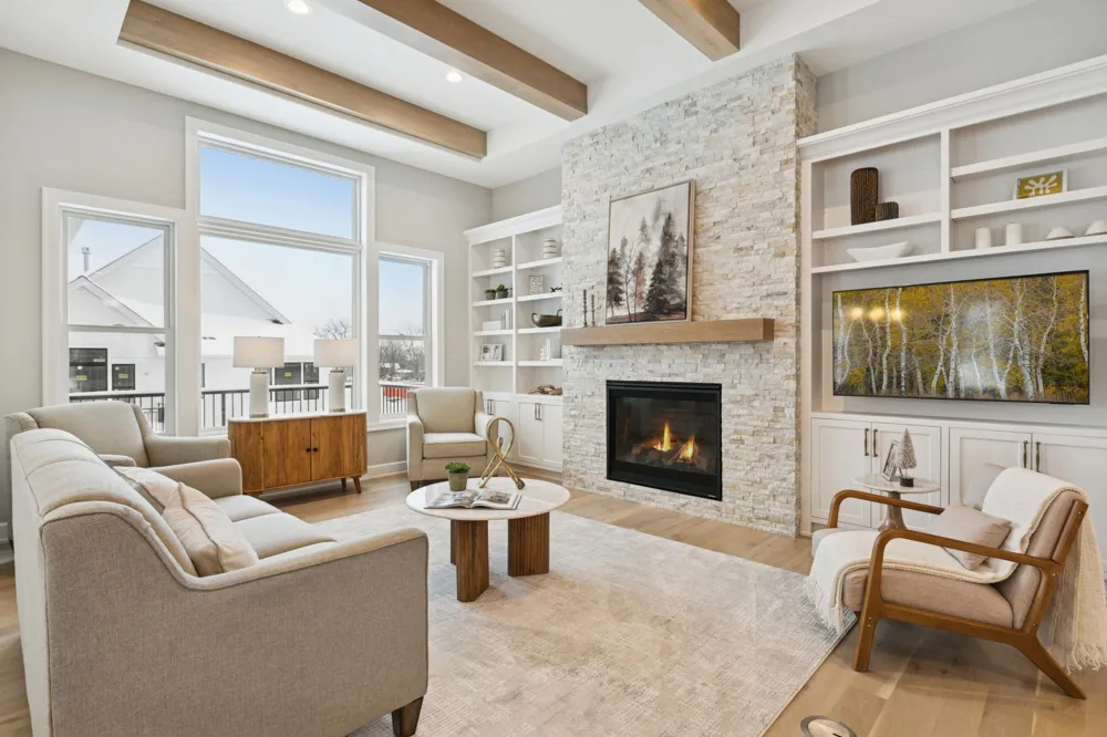 3961 White Oak Lane Chanhassen, MN 55331