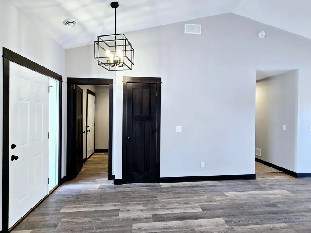 321 Falcon Run Eagle Lake, MN 56024