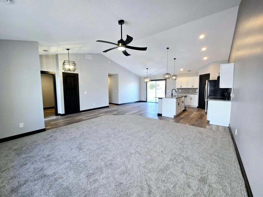 321 Falcon Run Eagle Lake, MN 56024