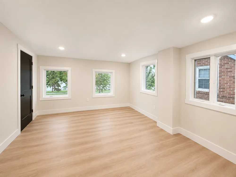622 Main Street Winona, MN 55987