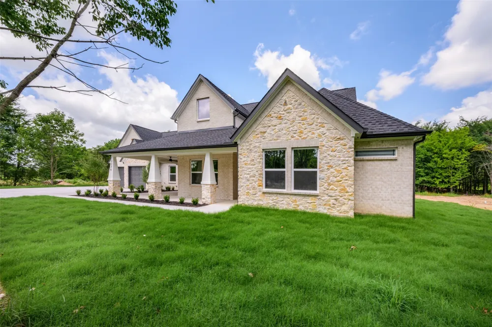 Private Road 1262 Brashear, TX 75420