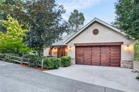 27360 Elmwood