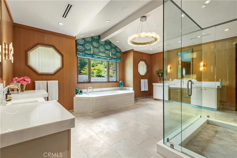 5824 JED SMITH ROAD Hidden Hills, CA 91302