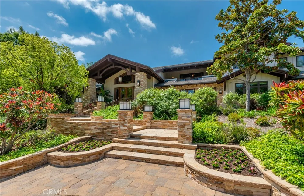 5824 JED SMITH ROAD Hidden Hills, CA 91302