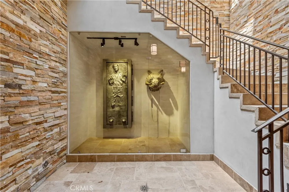 5824 JED SMITH ROAD Hidden Hills, CA 91302