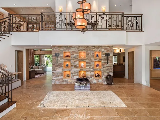 5824 JED SMITH ROAD Hidden Hills, CA 91302