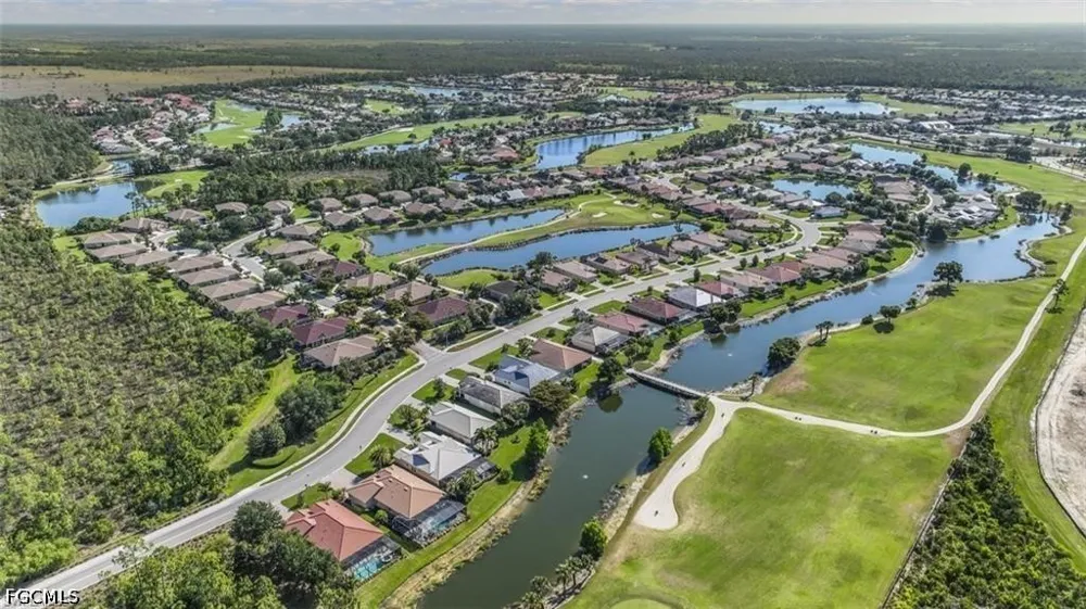 Camino Torcido Loop North Fort Myers, FL 33917