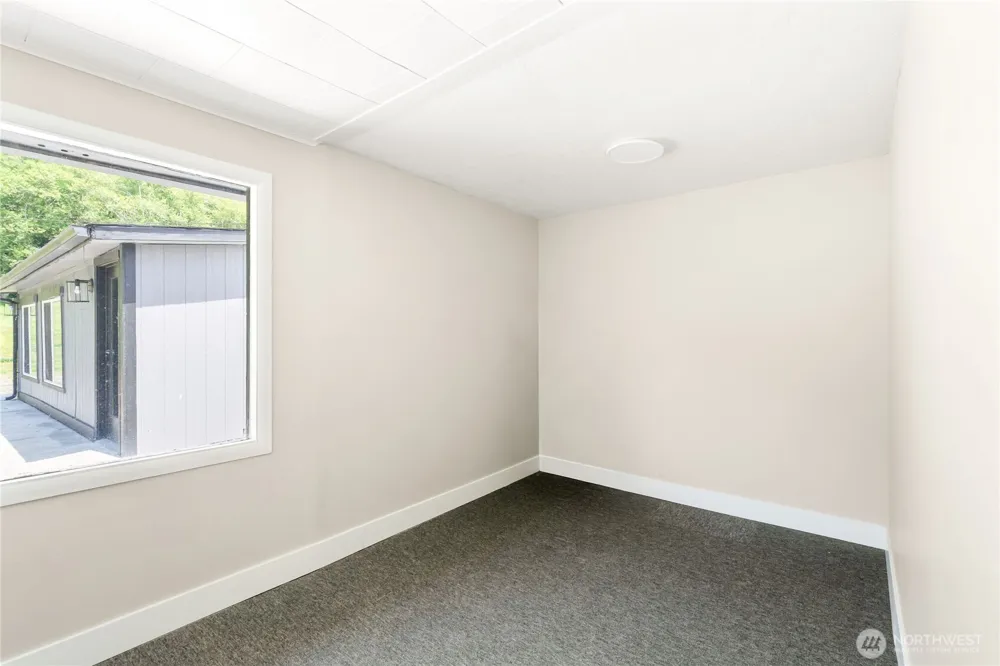 606 5th Street Elma, WA 98541