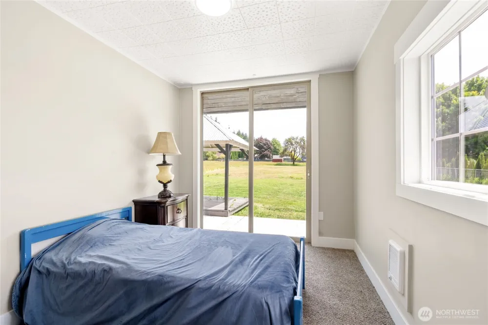 606 5th Street Elma, WA 98541