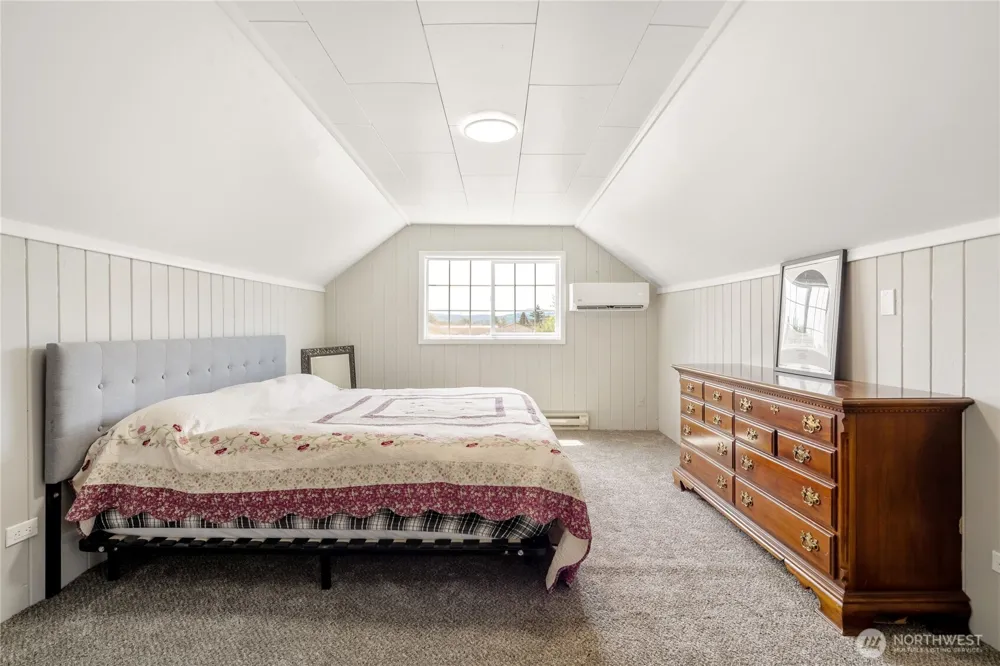 606 5th Street Elma, WA 98541