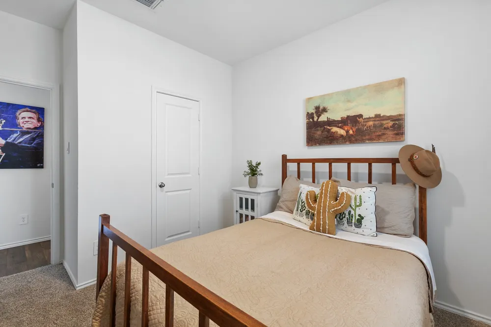 549 Arnold Loop #A Uhland, TX 78640