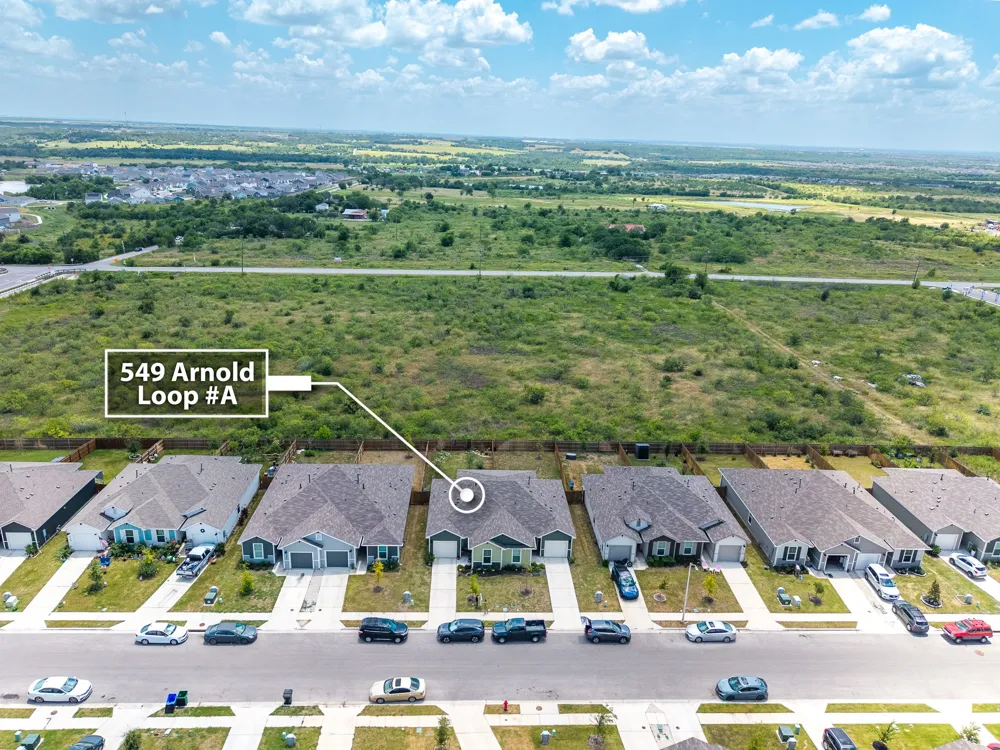 549 Arnold Loop #A Uhland, TX 78640