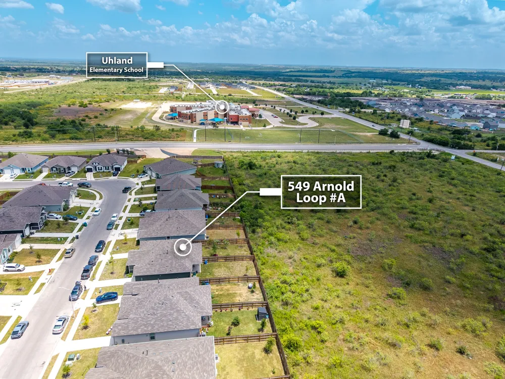 549 Arnold Loop #A Uhland, TX 78640