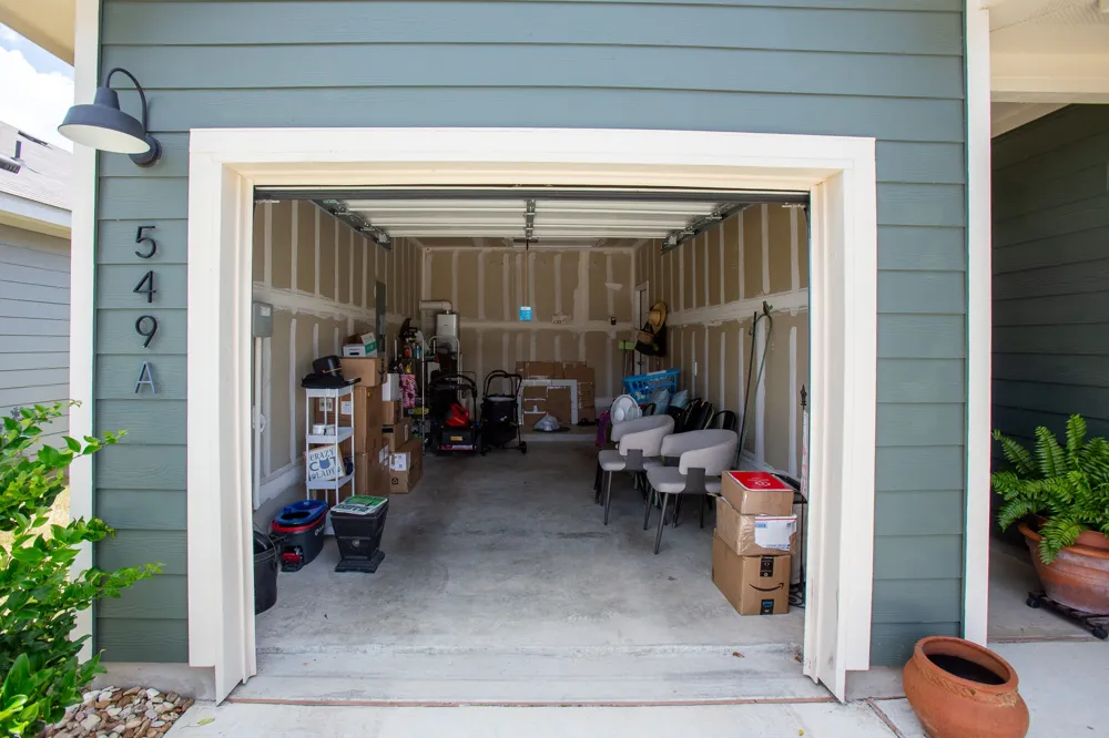 549 Arnold Loop #A Uhland, TX 78640