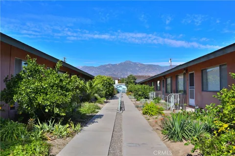 809 Fairview Avenue #7