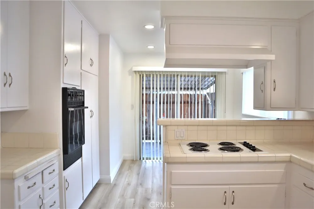 809 Fairview Avenue #7 Arcadia, CA 91007