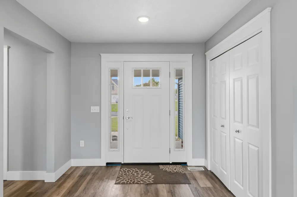 501 E Stoneridge Drive Plainwell, MI 49080