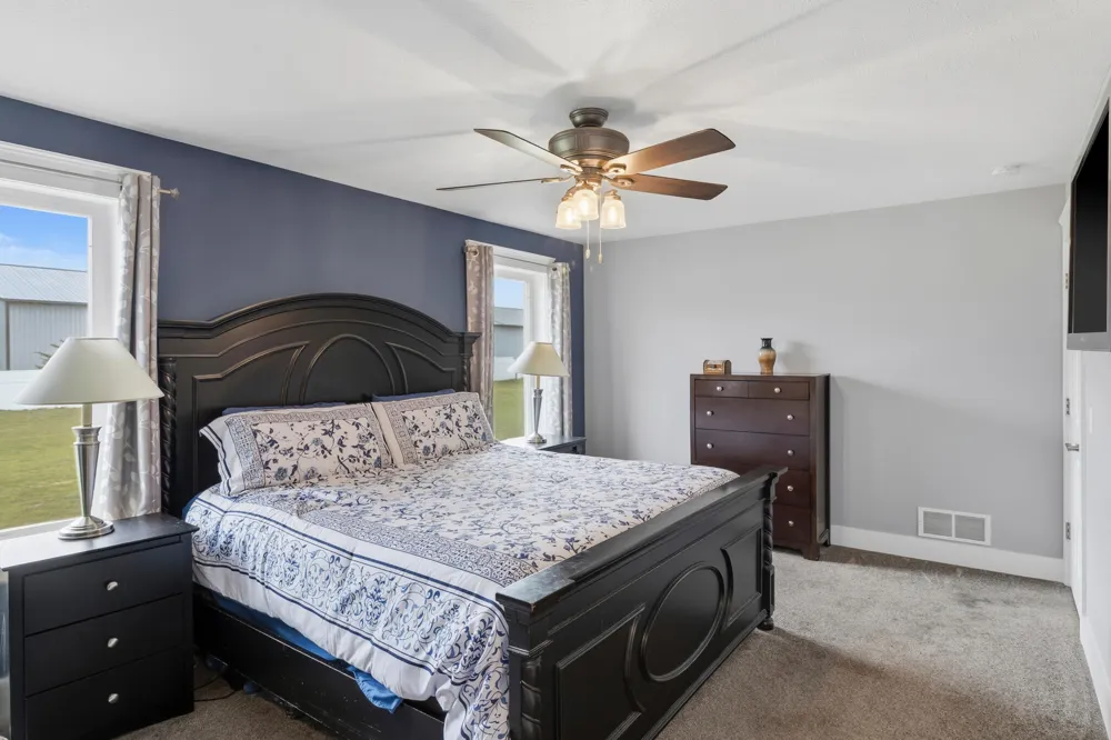 501 E Stoneridge Drive Plainwell, MI 49080