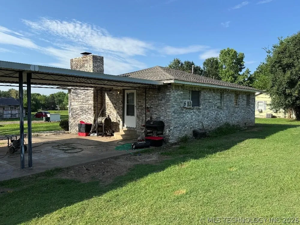 108 Stockton Avenue Keota, OK 74941