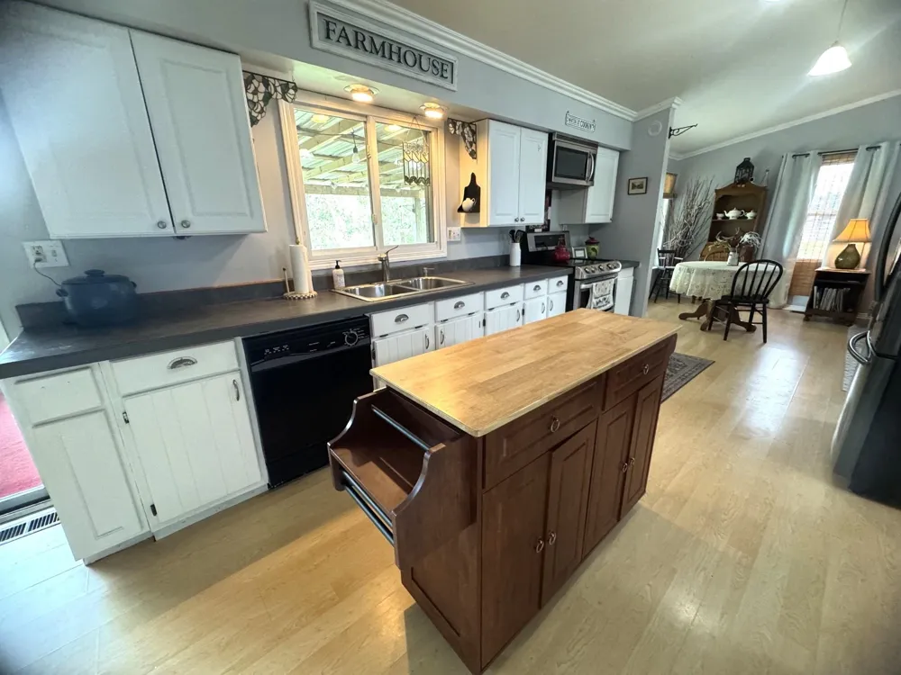 5251 M-55 Logan Township, MI 48739