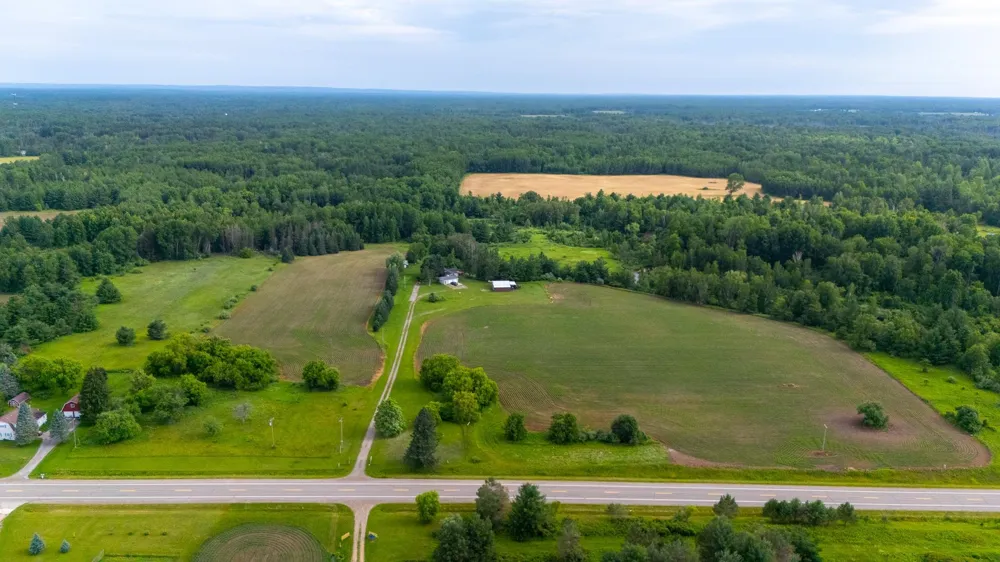 5251 M-55 Logan Township, MI 48739