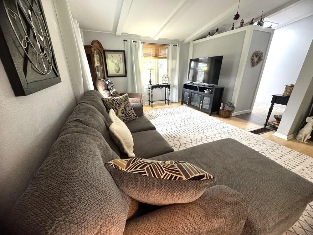 5251 M-55 Logan Township, MI 48739