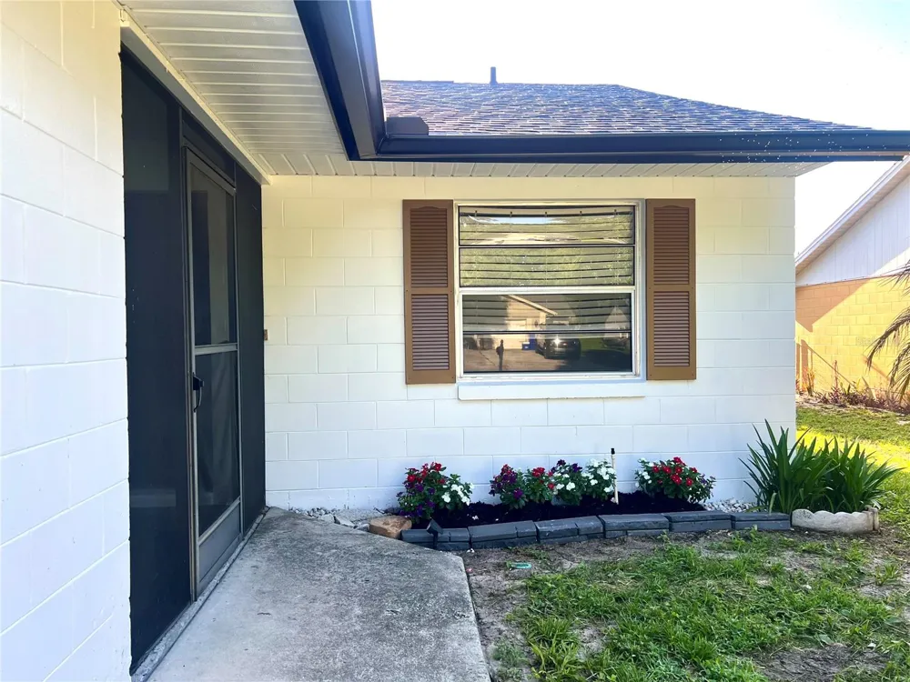 816 SLEEPY HARBOUR DRIVE Ocoee, FL 34761