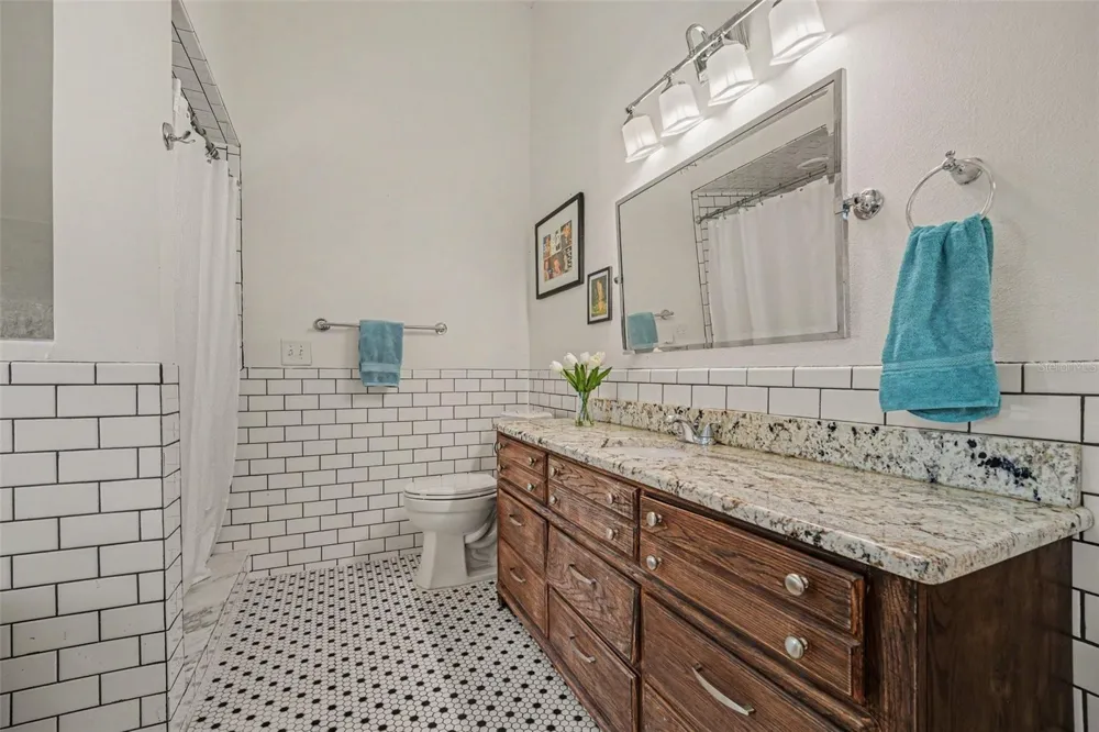 927 JAMESTOWN DRIVE Rockledge, FL 32955