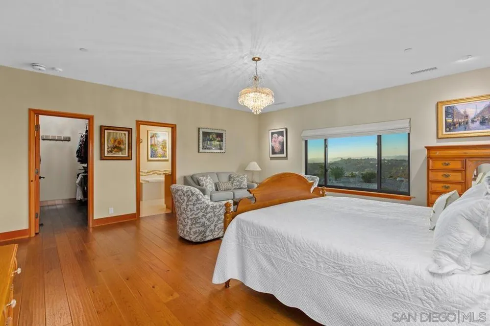 10881 Mystery Mountain Road Valley Center, CA 92082