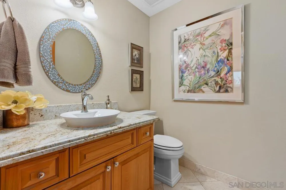 10881 Mystery Mountain Road Valley Center, CA 92082