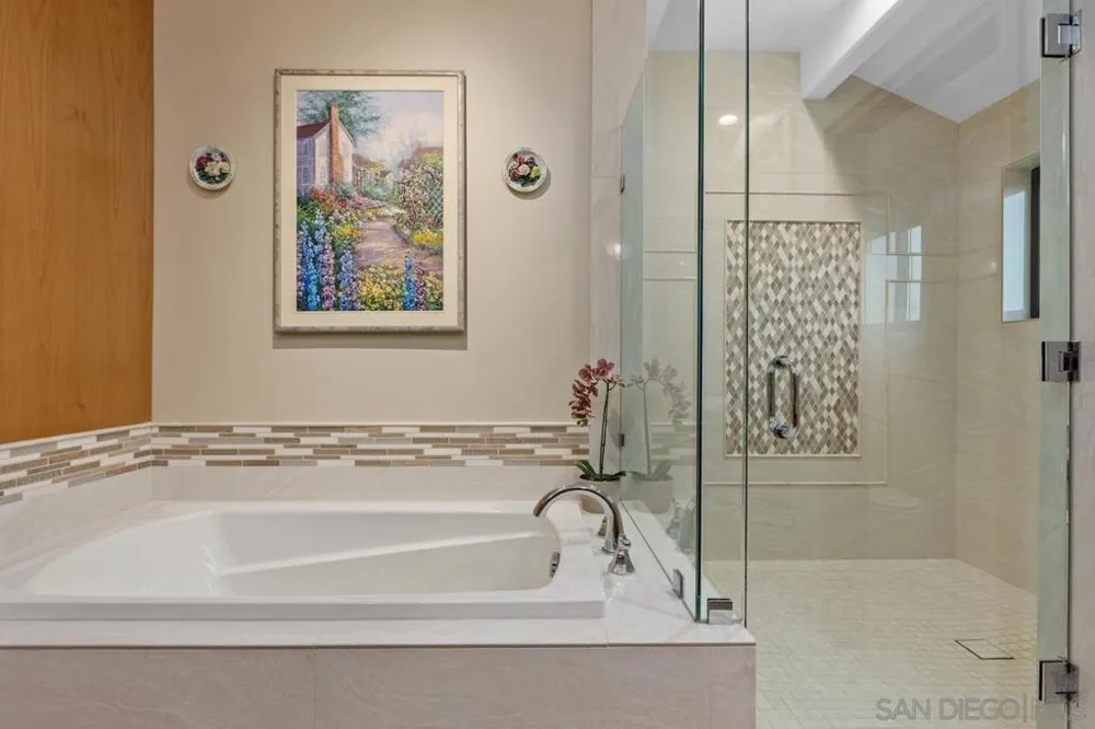 10881 Mystery Mountain Road Valley Center, CA 92082