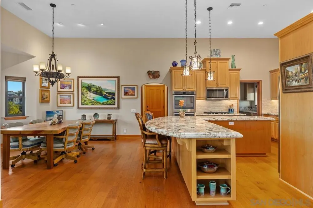 10881 Mystery Mountain Road Valley Center, CA 92082