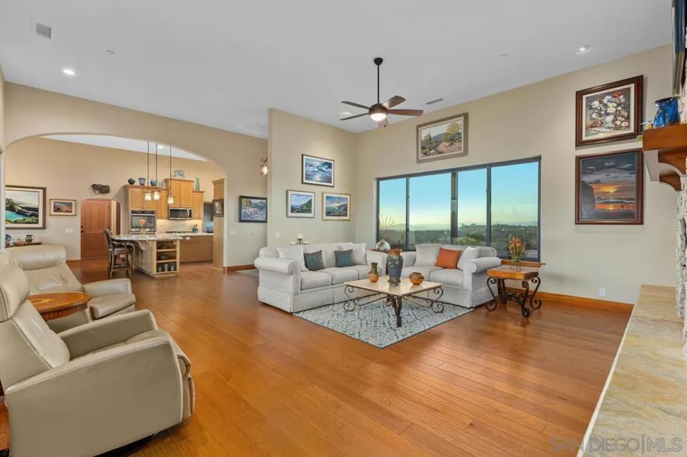 10881 Mystery Mountain Road Valley Center, CA 92082