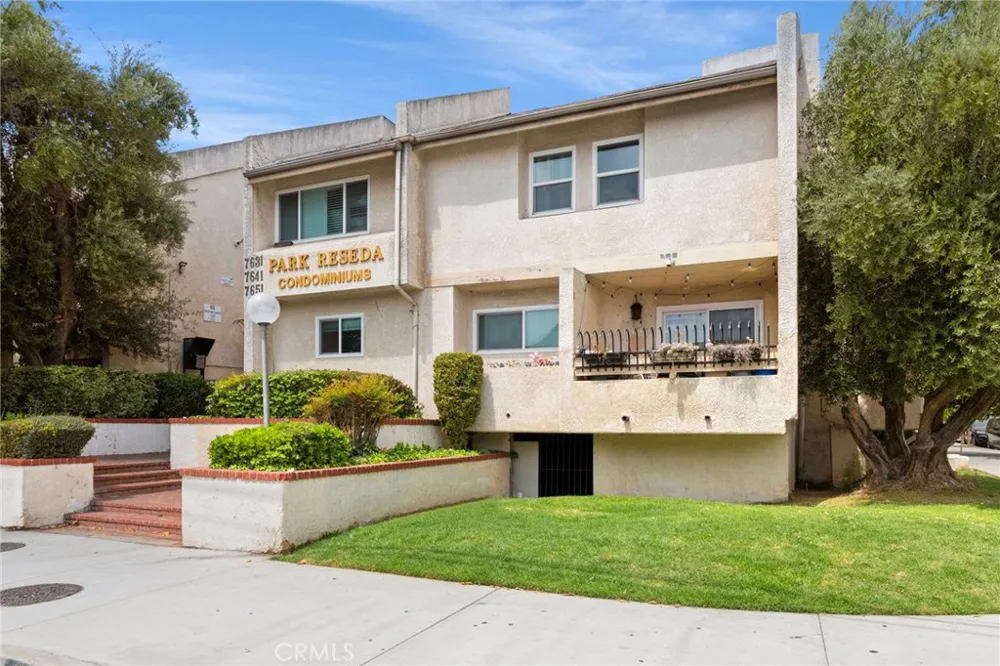 7641 Reseda Boulevard #126 Reseda, CA 91335