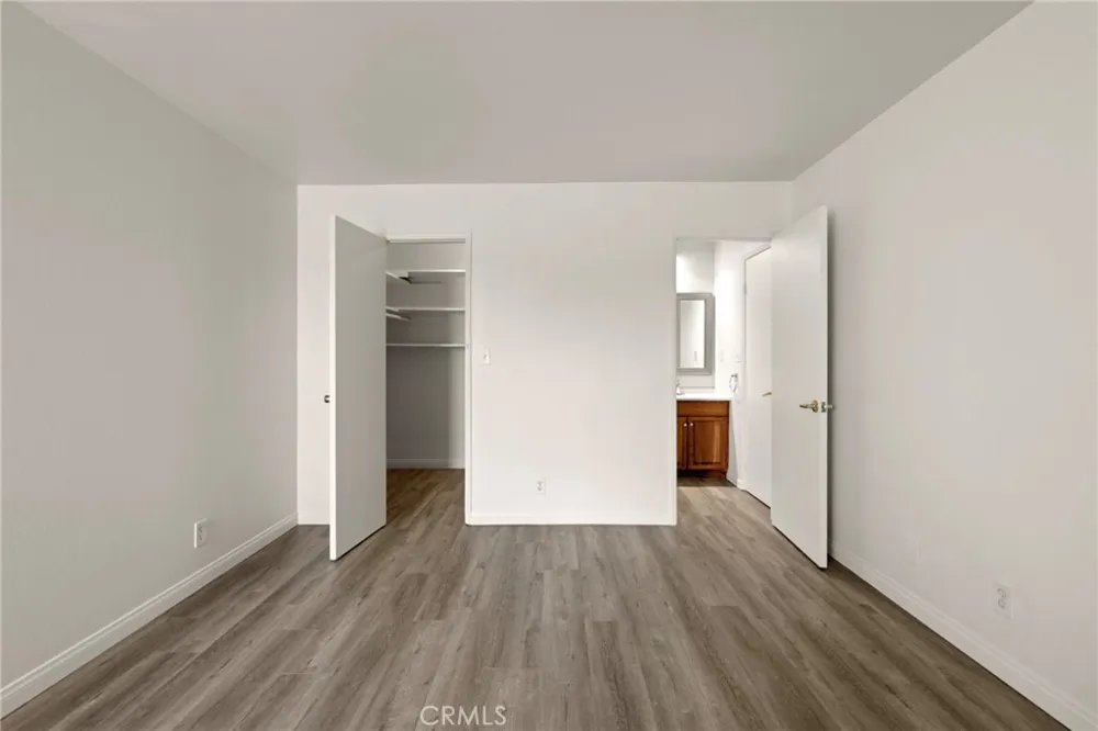 7641 Reseda Boulevard #126 Reseda, CA 91335