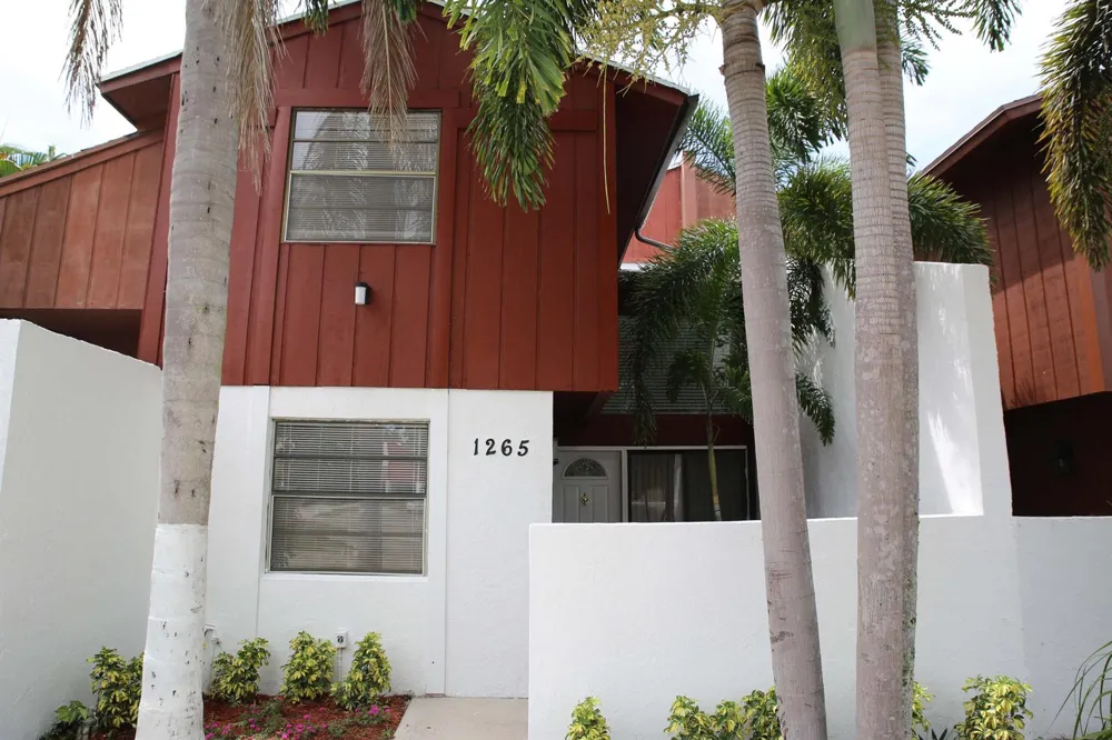 1265 The 12th Fairway Wellington, FL 33414