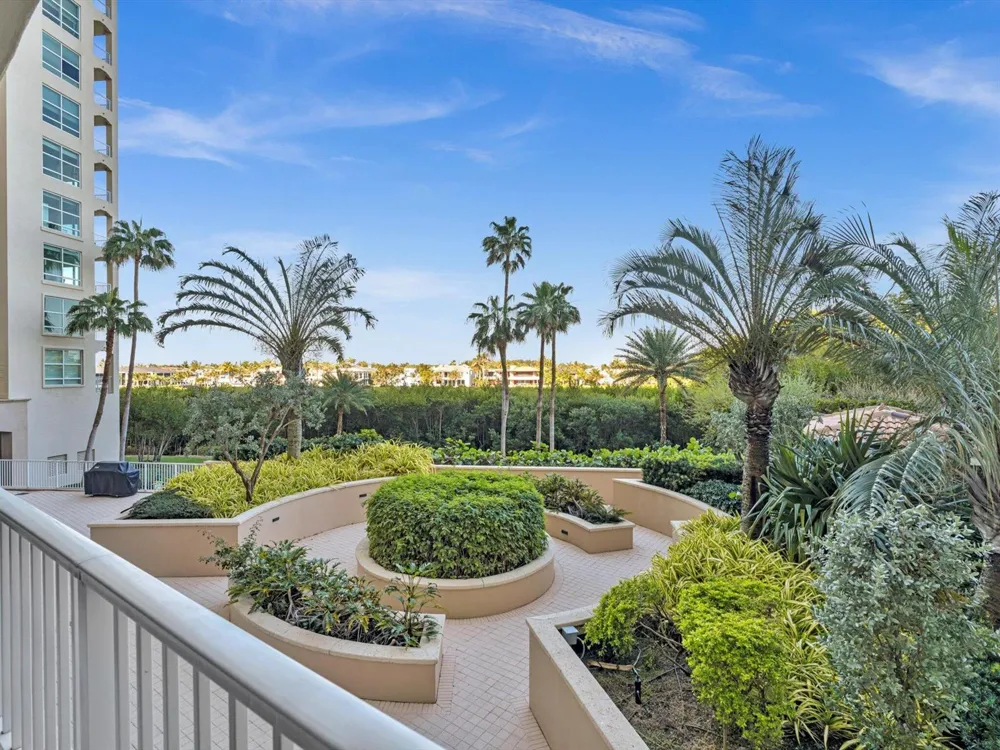 3720 S Ocean Boulevard #207 Highland Beach, FL 33487