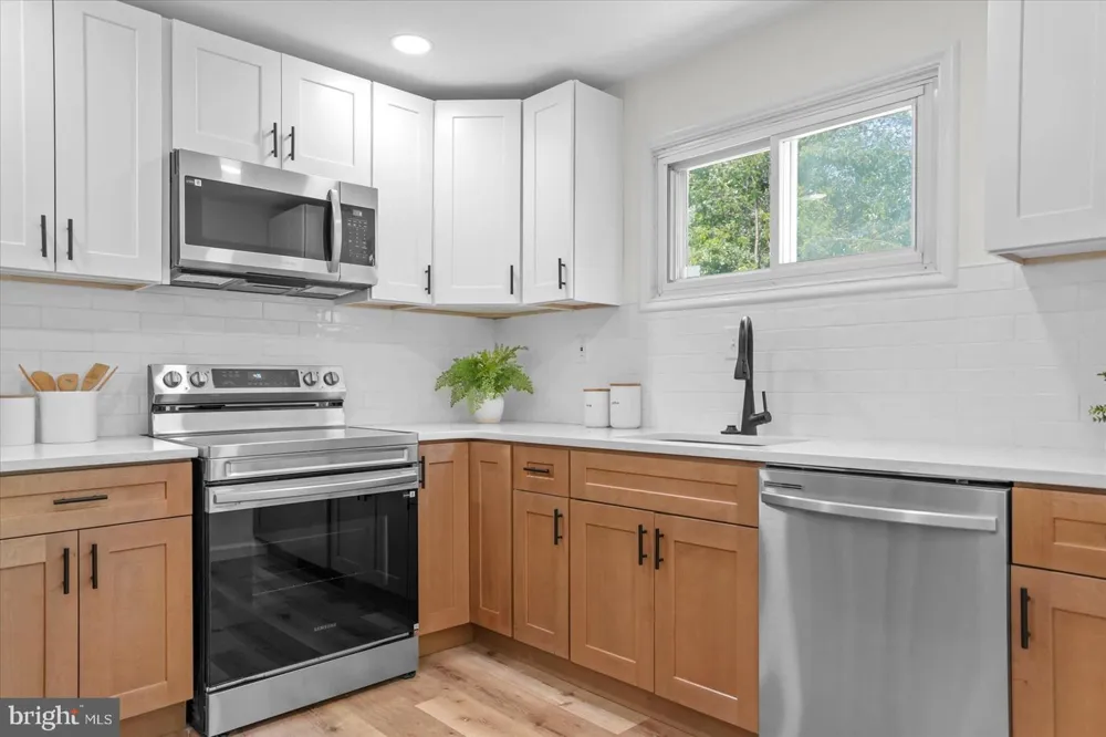 5624 KNELL AVENUE Baltimore, MD 21206