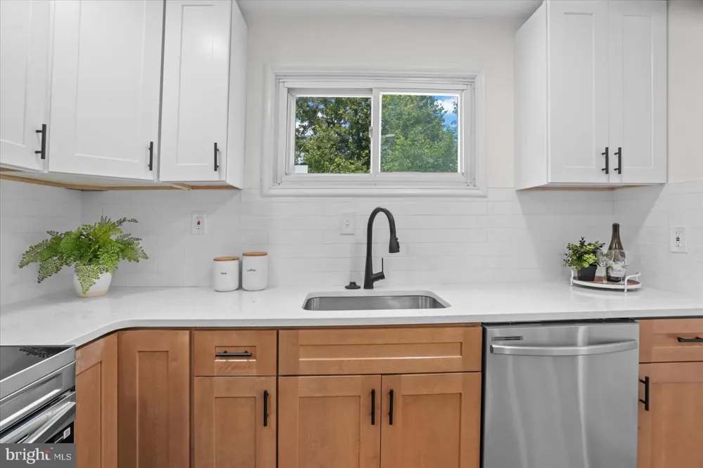 5624 KNELL AVENUE Baltimore, MD 21206