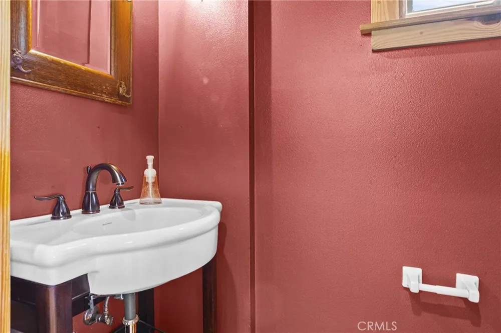 562 Crown Hill Street Arroyo Grande, CA 93420