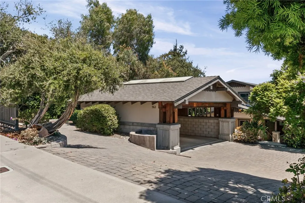 562 Crown Hill Street Arroyo Grande, CA 93420